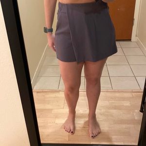 Charcoal gray skort- Babaton. Size 8.